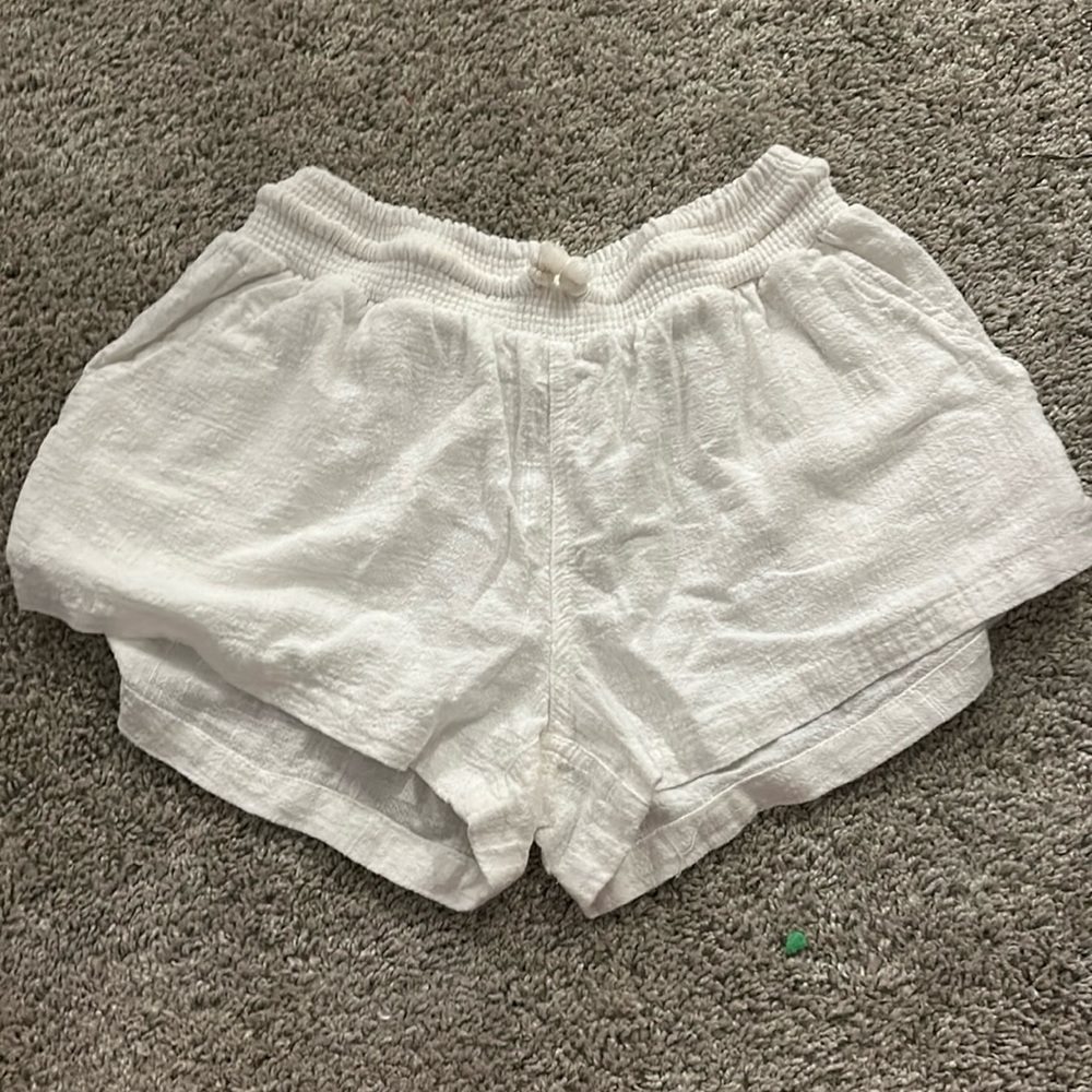 white beachy shorts